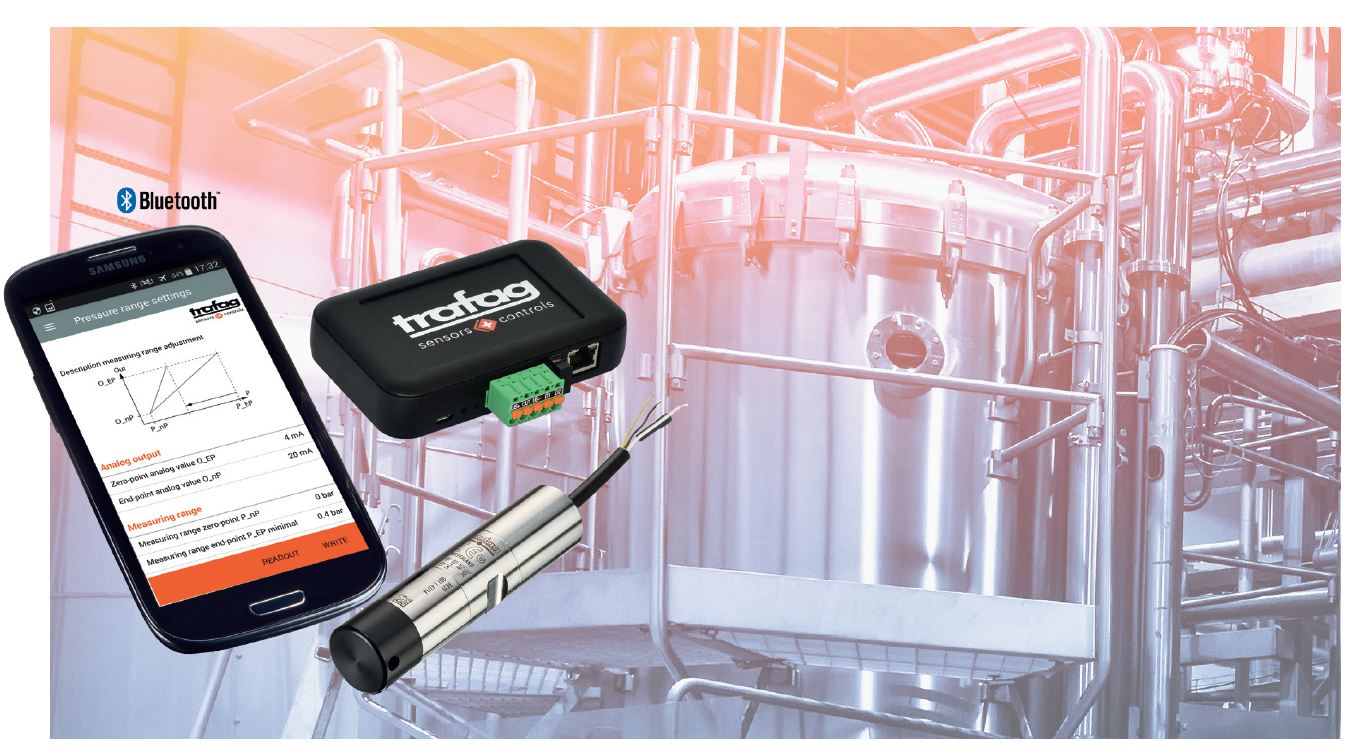 Efficient tank monitoring and control on site: The pressure variables can be set and changed using the submersible pressure transmitter ECL 8439, a smartphone and the portable interface tool SMI.