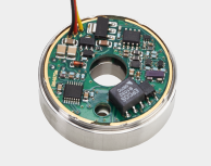 ntroduzione del misuratore di densit&agrave; ibrido tipo 878x (uscita loop di corrente) e 879x (uscita RS484/Modbus) che fornisce il monitoraggio del punto di commutazione e la misurazione continua della densit&agrave; in un unico dispositivo.